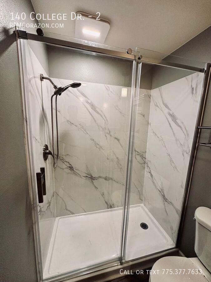 140 College Dr #2 - Photo 5 of 11