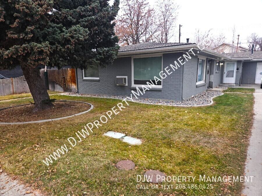 1627 W Martha St - Photo 5 of 9