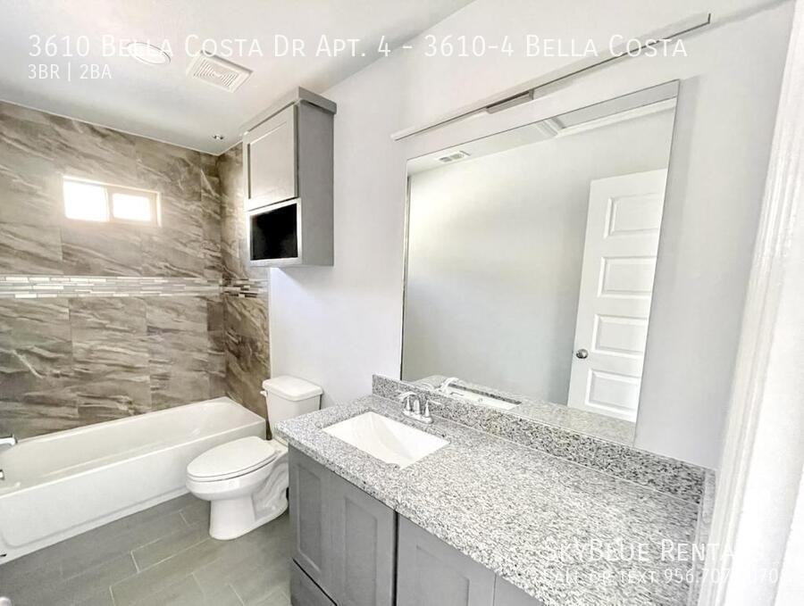 3610 Bella Costa Dr Apt 4 - Photo 6 of 13