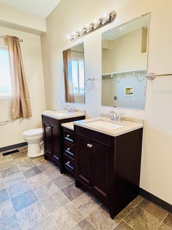 3211 Legacy Loop - Photo 6 of 11