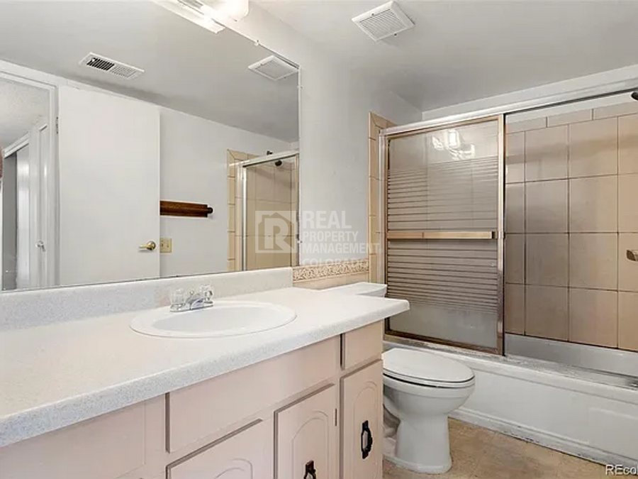 3662 S Granby Way #J05 - Photo 7 of 16