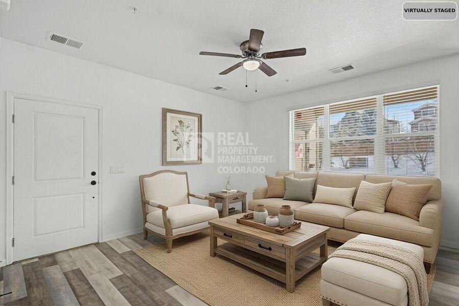 4526 Copeland Cir - Photo 4 of 24