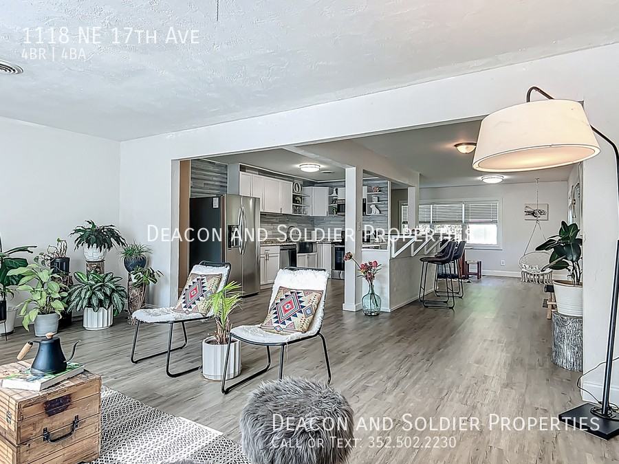 1118 Ne 17th Ave - Photo 7 of 34