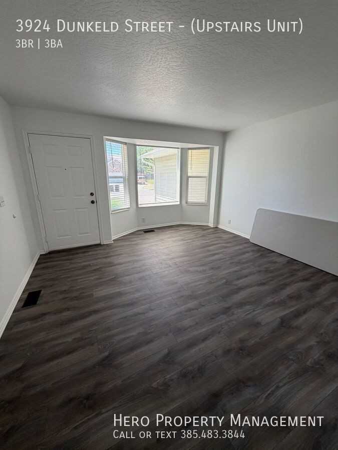 3924 W Dunkeld St - Photo 4 of 33