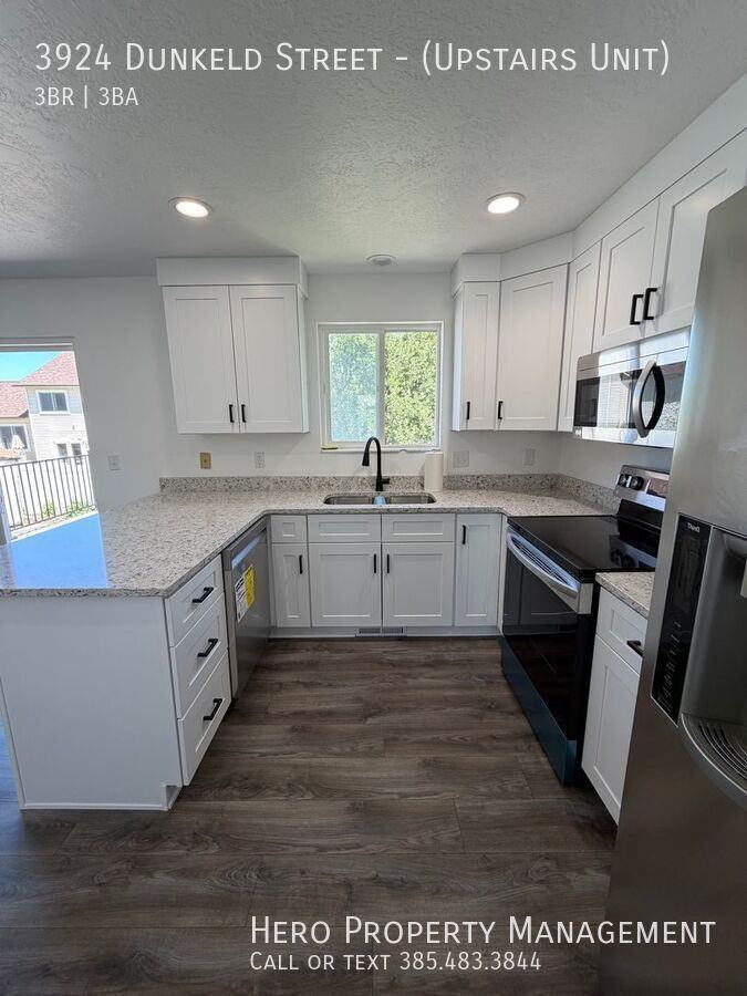 3924 W Dunkeld St - Photo 7 of 33