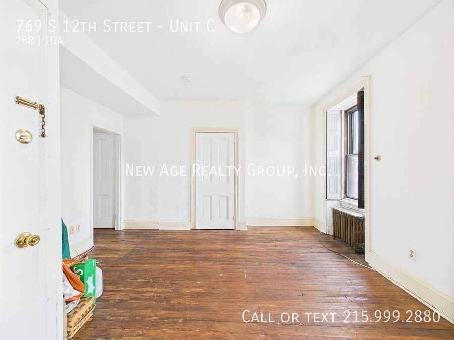 769 S 12th St #C - Photo 3 of 10
