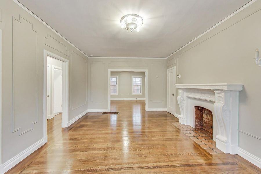 295 Macarthur Blvd #C - Photo 4 of 19