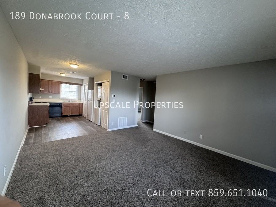 189 Donabrook Ct #8 - Photo 3 of 9