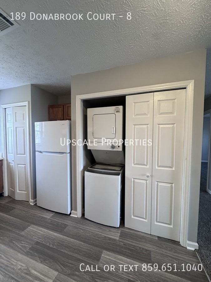 189 Donabrook Ct #8 - Photo 6 of 9