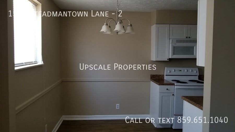 1521 Steadmantown Ln #2 - Photo 3 of 10
