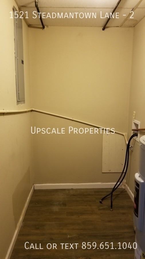 1521 Steadmantown Ln #2 - Photo 6 of 10