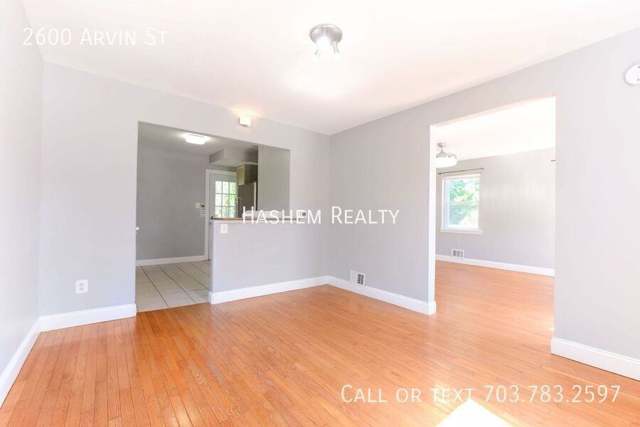 2600 Arvin St - Photo 5 of 16