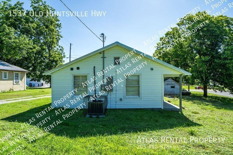 1537 Old Huntsville Hwy Nw - Photo 4 of 19