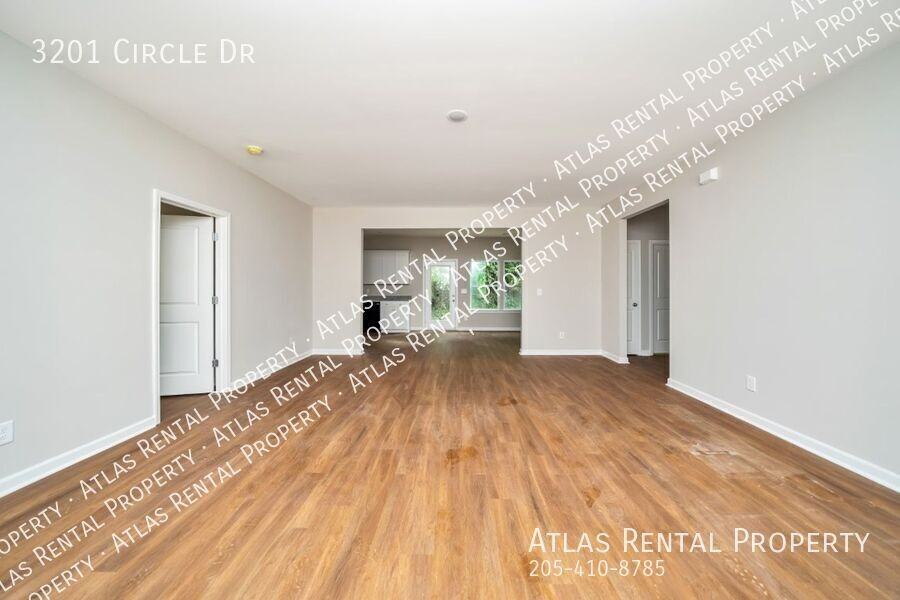 3201 Circle Dr - Photo 6 of 19