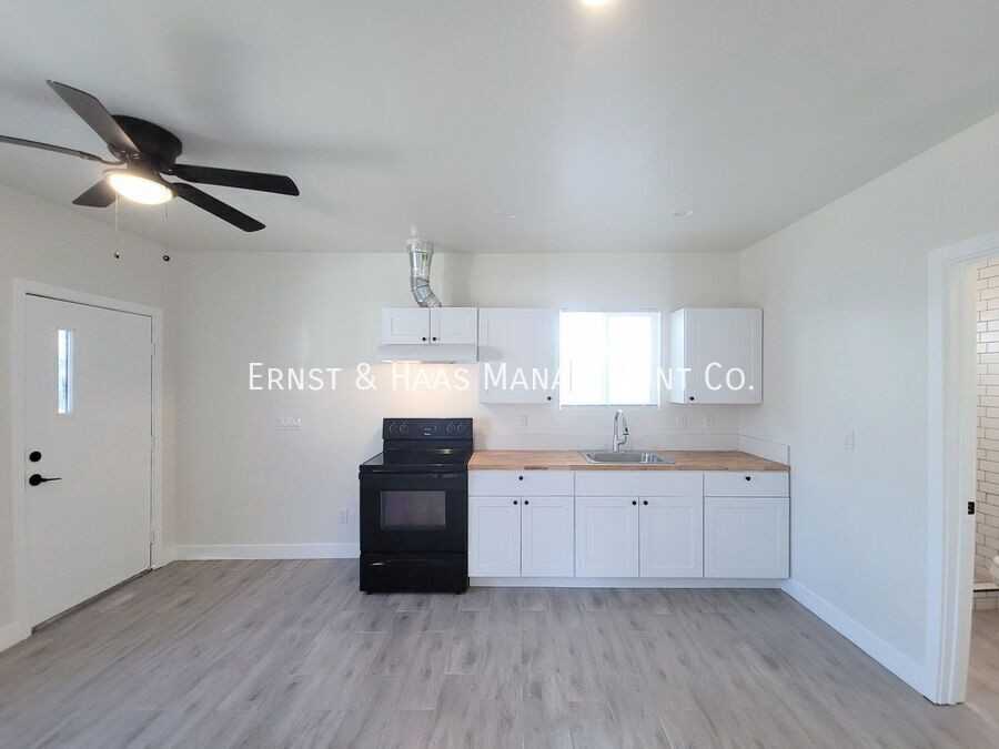 3100 E Spaulding St #A - Photo 2 of 15