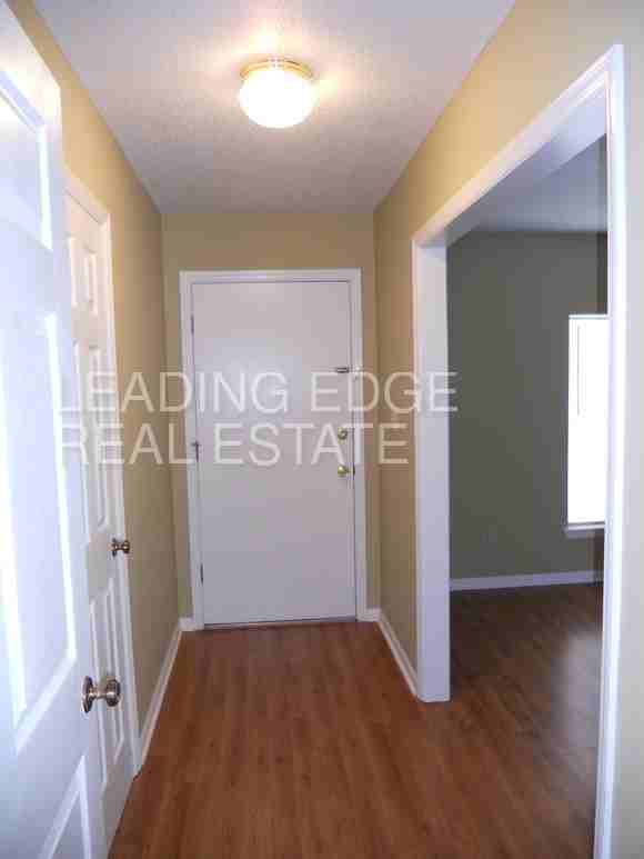 302 N Belair Rd - Photo 3 of 22