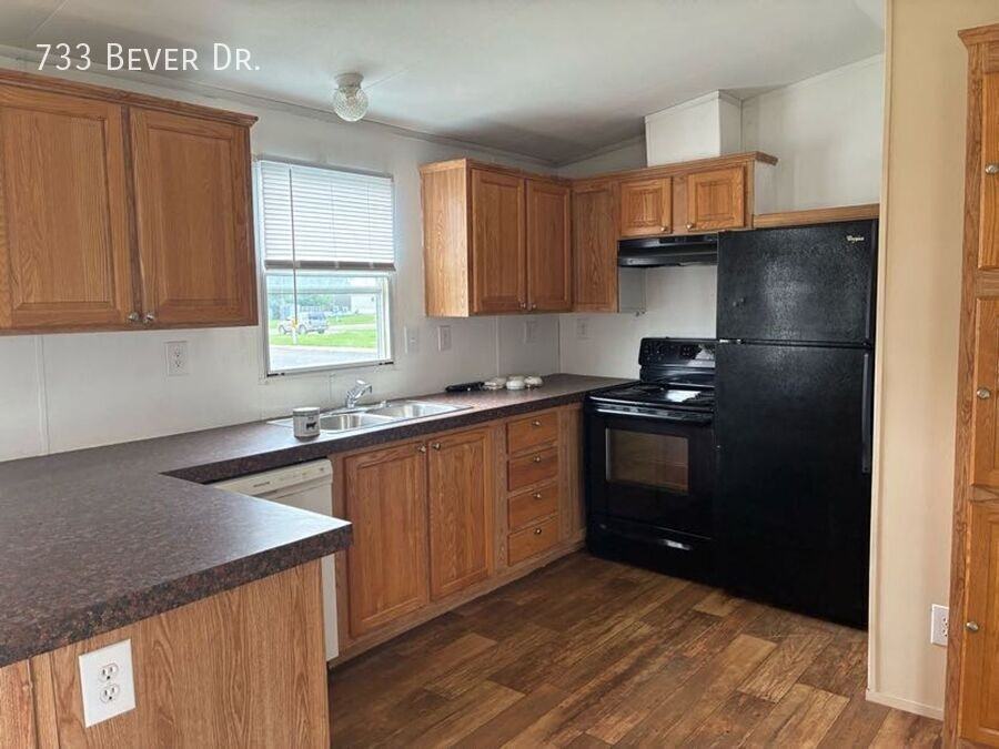 733 Bever Dr - Photo 4 of 12