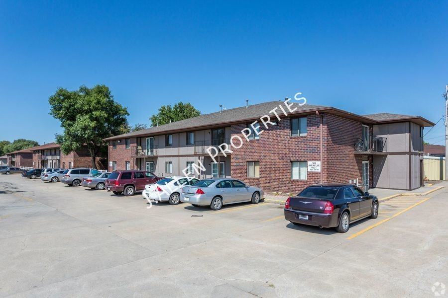 901 Syracuse Ave Bldg E #60 - Photo 7 of 8