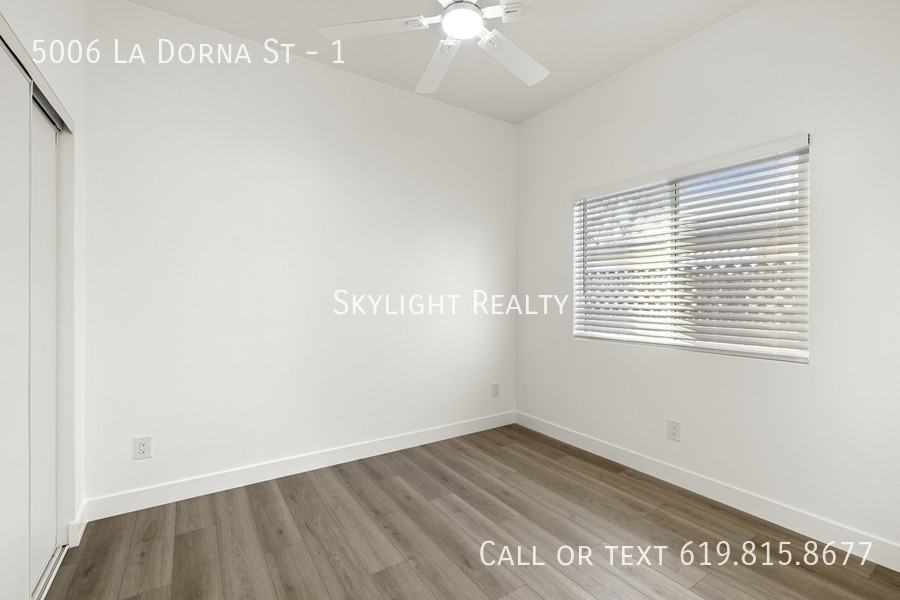 5006 La Dorna St #1 - Photo 4 of 18