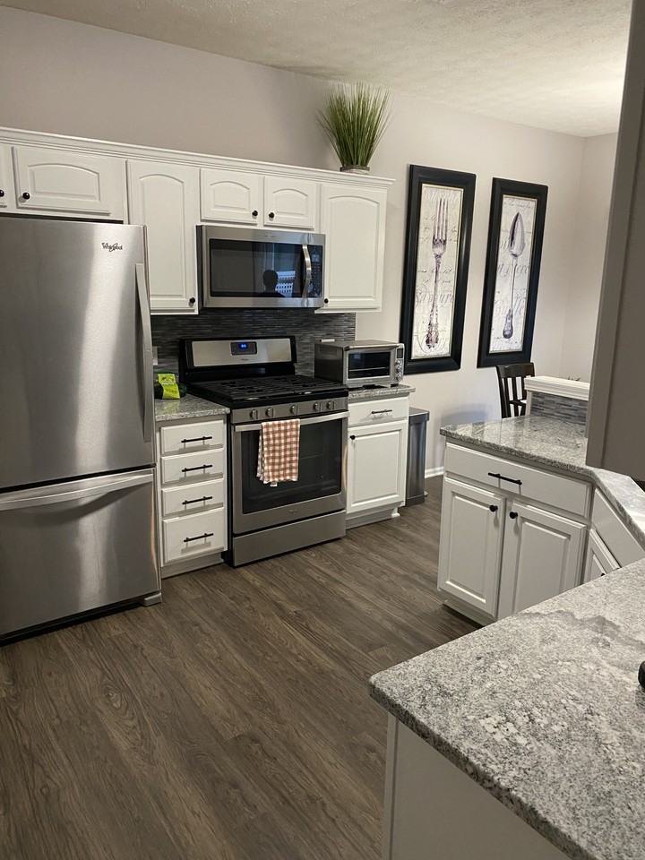 1257 N Yorkshire Dr #1257 - Photo 3 of 27