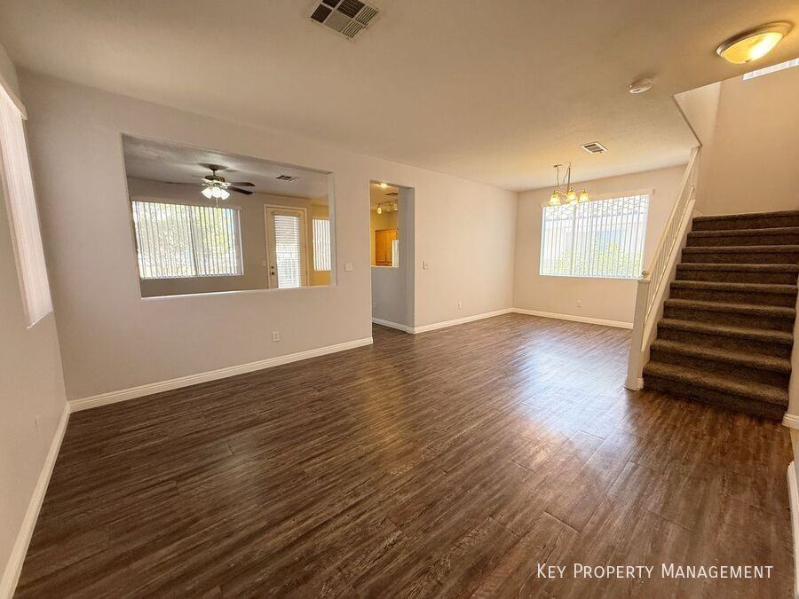 2185 Polynesia Cir - Photo 2 of 42