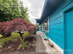17930 Se Harrison St - Photo 1 of 1