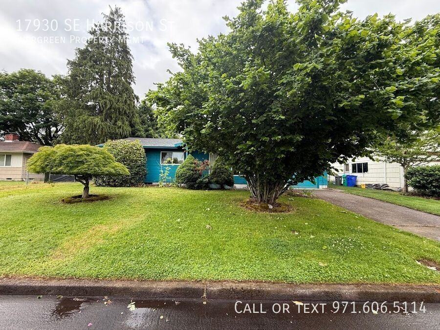17930 Se Harrison St - Photo 3 of 33
