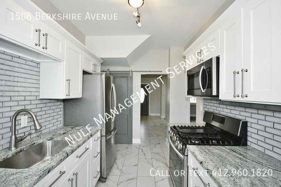 1508 Berkshire Ave - Photo 2 of 14