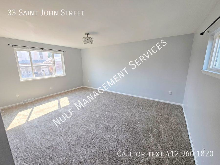 33 Saint John St - Photo 3 of 9