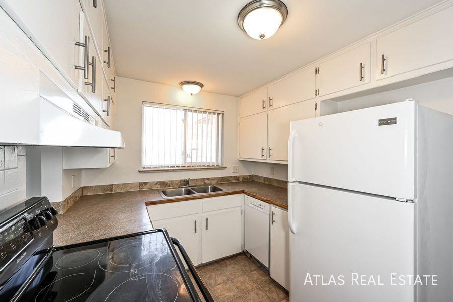 10311 W 59th Ave #4 - Photo 2 of 11
