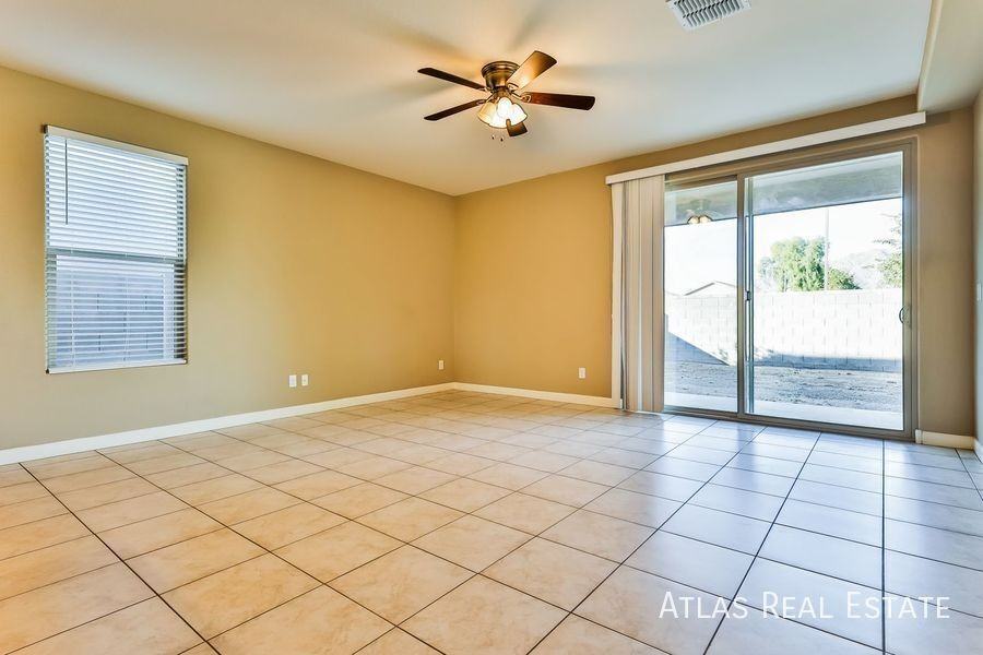 33256 N Jamie Ln - Photo 3 of 20