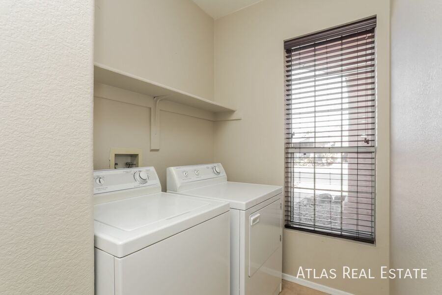 9005 N Silver Moon Way - Photo 7 of 21