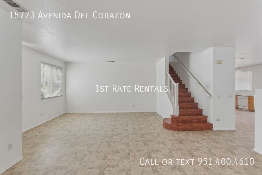 15773 Avenida Del Corazon - Photo 2 of 18
