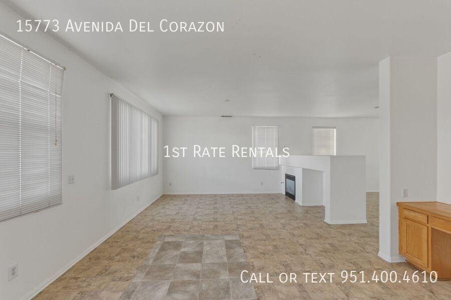 15773 Avenida Del Corazon - Photo 4 of 18