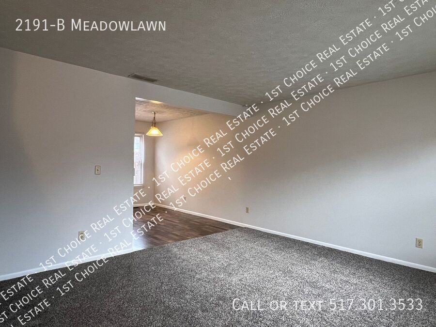 2191 Meadowlawn Dr Apt B - Photo 2 of 21