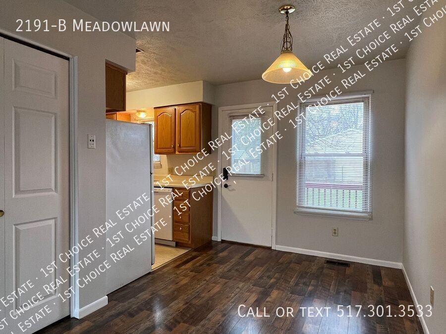 2191 Meadowlawn Dr Apt B - Photo 6 of 21
