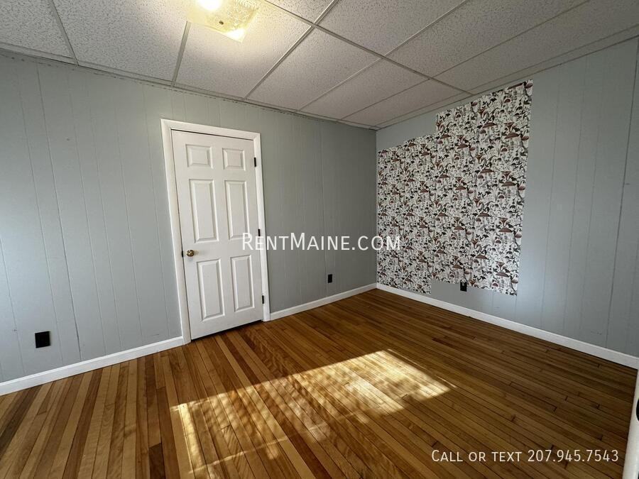17 Edwards St #1 - Photo 5 of 9