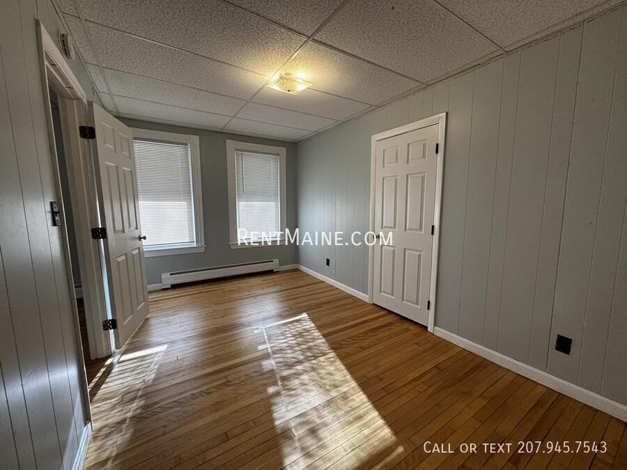 17 Edwards St #1 - Photo 6 of 9