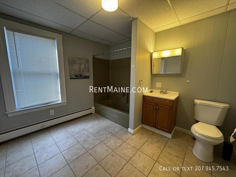 17 Edwards St #1 - Photo 7 of 9