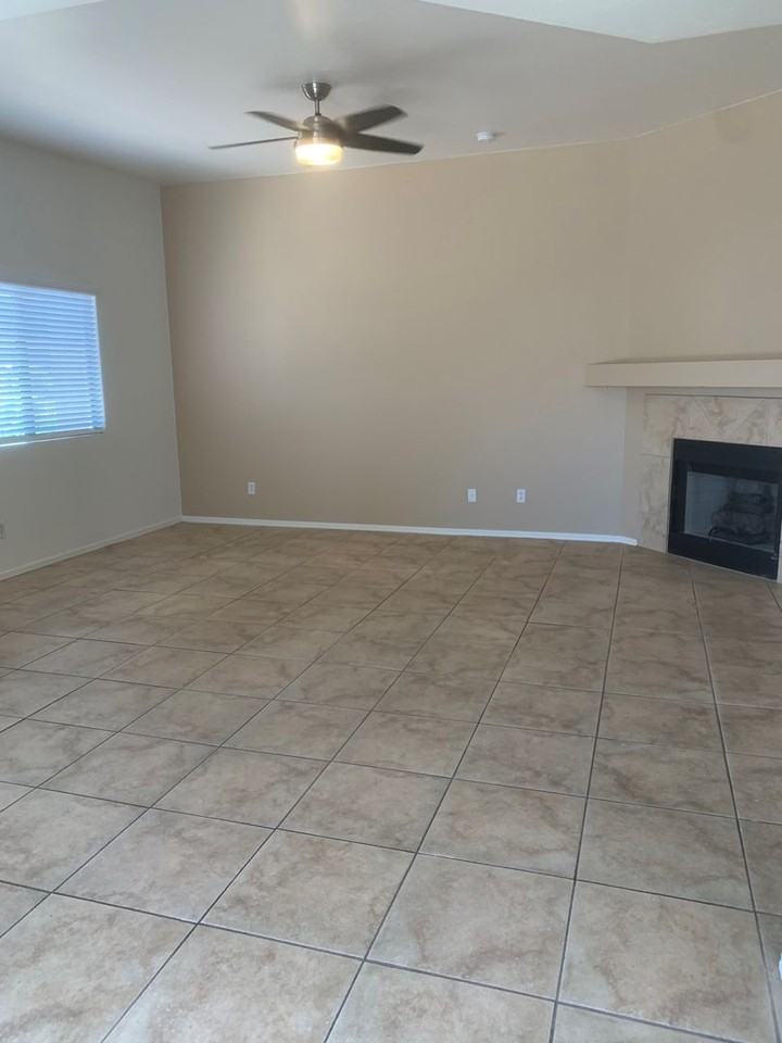 9115 E Esperanza Dr - Photo 5 of 28