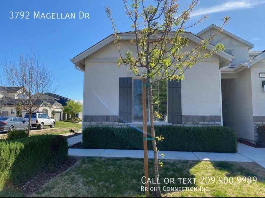 3792 Magellan - Photo 2 of 20