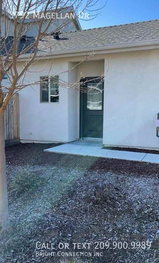 3792 Magellan - Photo 5 of 20