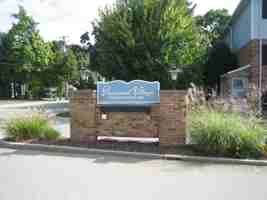 featured image of 212 Pinewood Dr