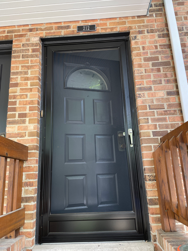 212 Pinewood Dr - Photo 4 of 36