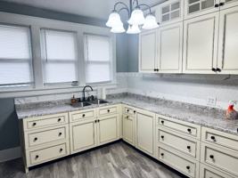 featured image of 3909 Southern Pkwy #2