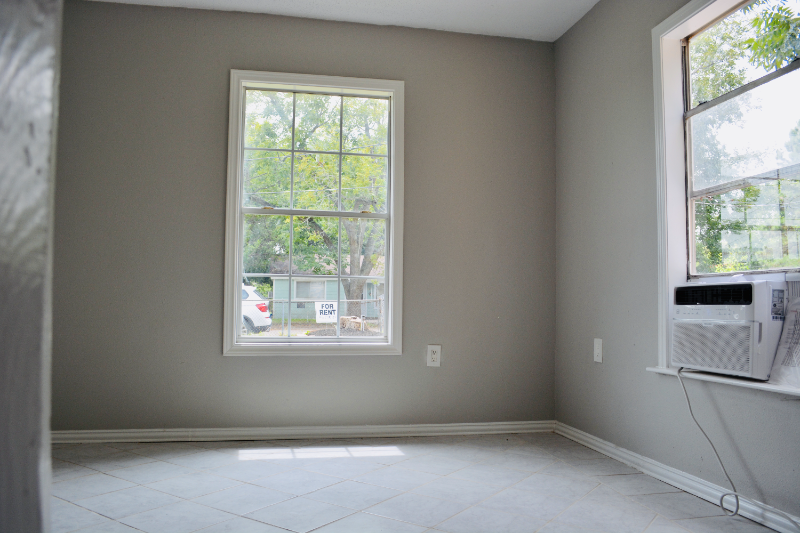 804 Pearl St #2 - Photo 3 of 10