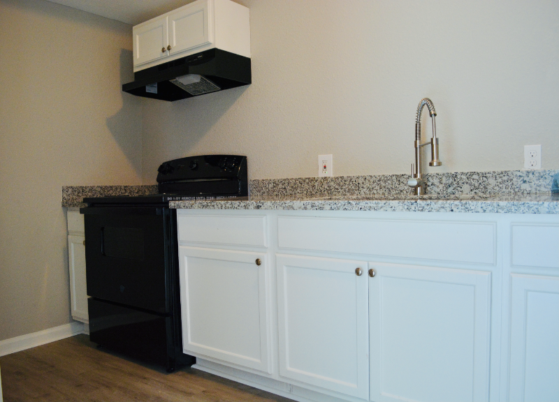 804 Pearl St #2 - Photo 5 of 10