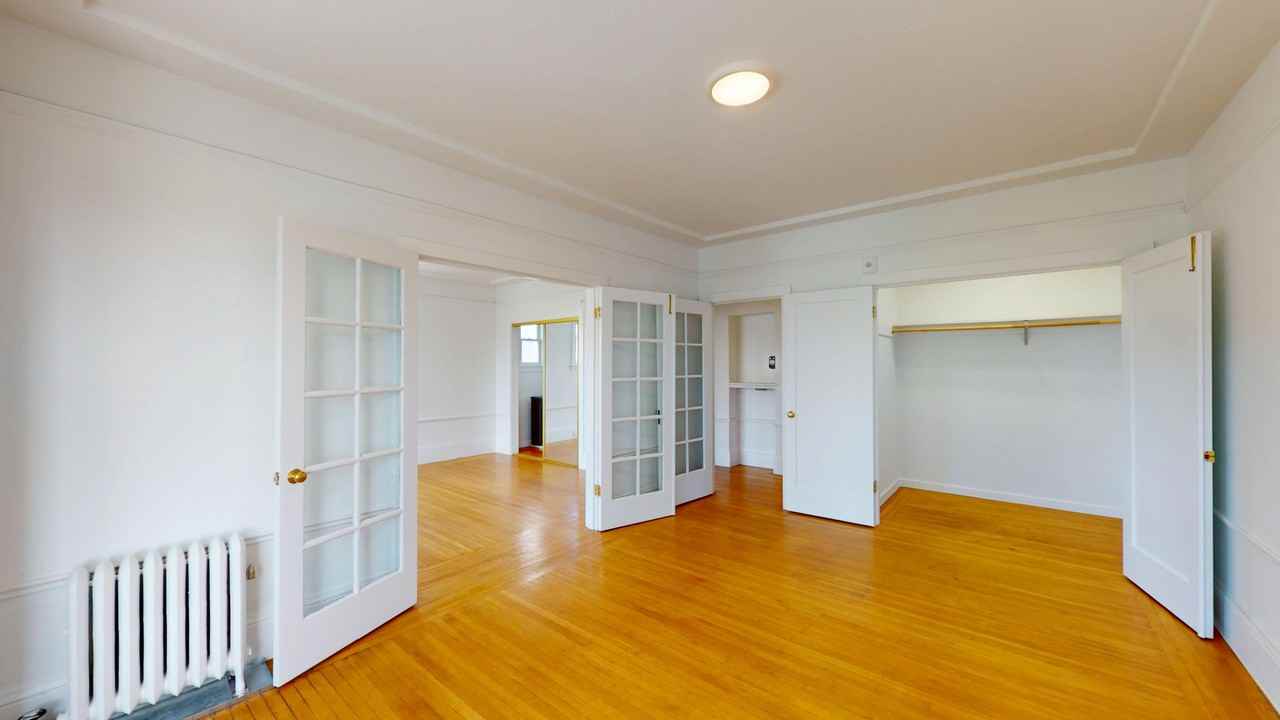 225 Irving St #7 - Photo 6 of 15