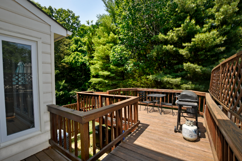 6084 Joust Ln - Photo 3 of 26