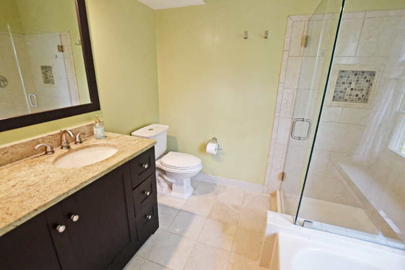 6084 Joust Ln - Photo 7 of 26